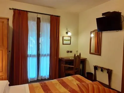 فندق Del Mulino